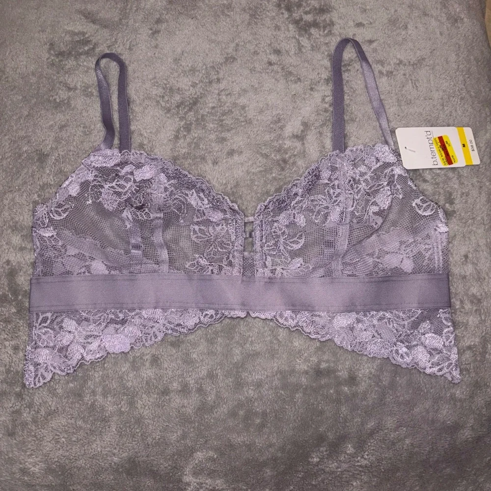 b.tempt'd by Wacoal Ciao Bella Lace Bralette Lavender Purple 910244 NWT Size M
